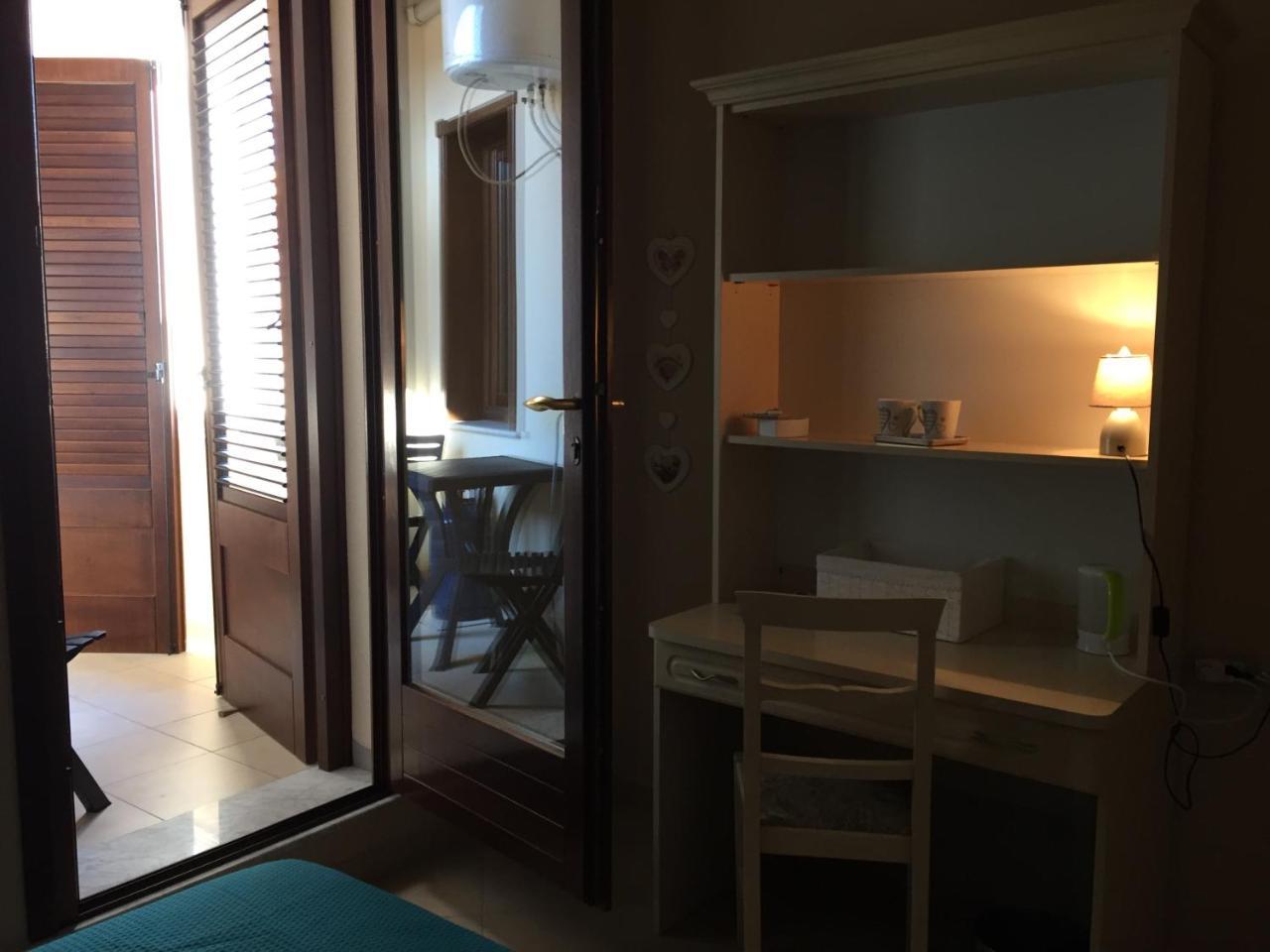 Sardinia Re Guest House 사사리 외부 사진