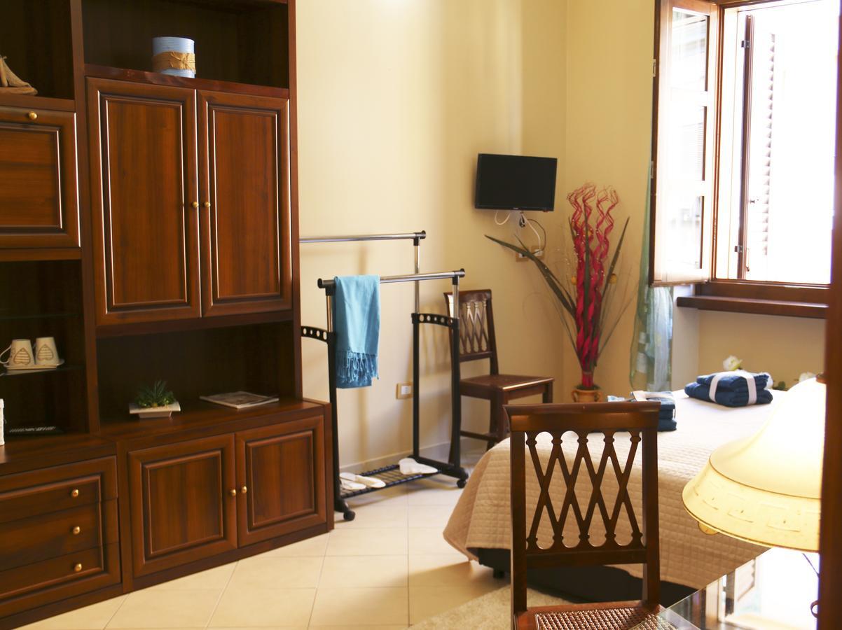 Sardinia Re Guest House 사사리 외부 사진